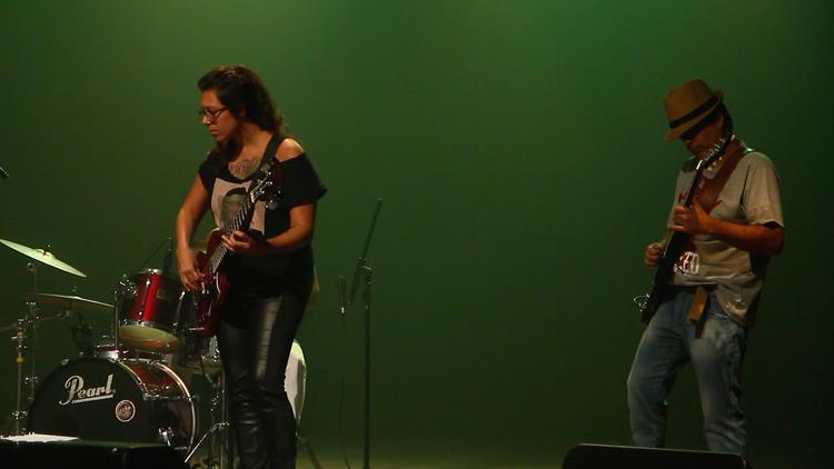 Momentos, da Andre Barroso e banda.