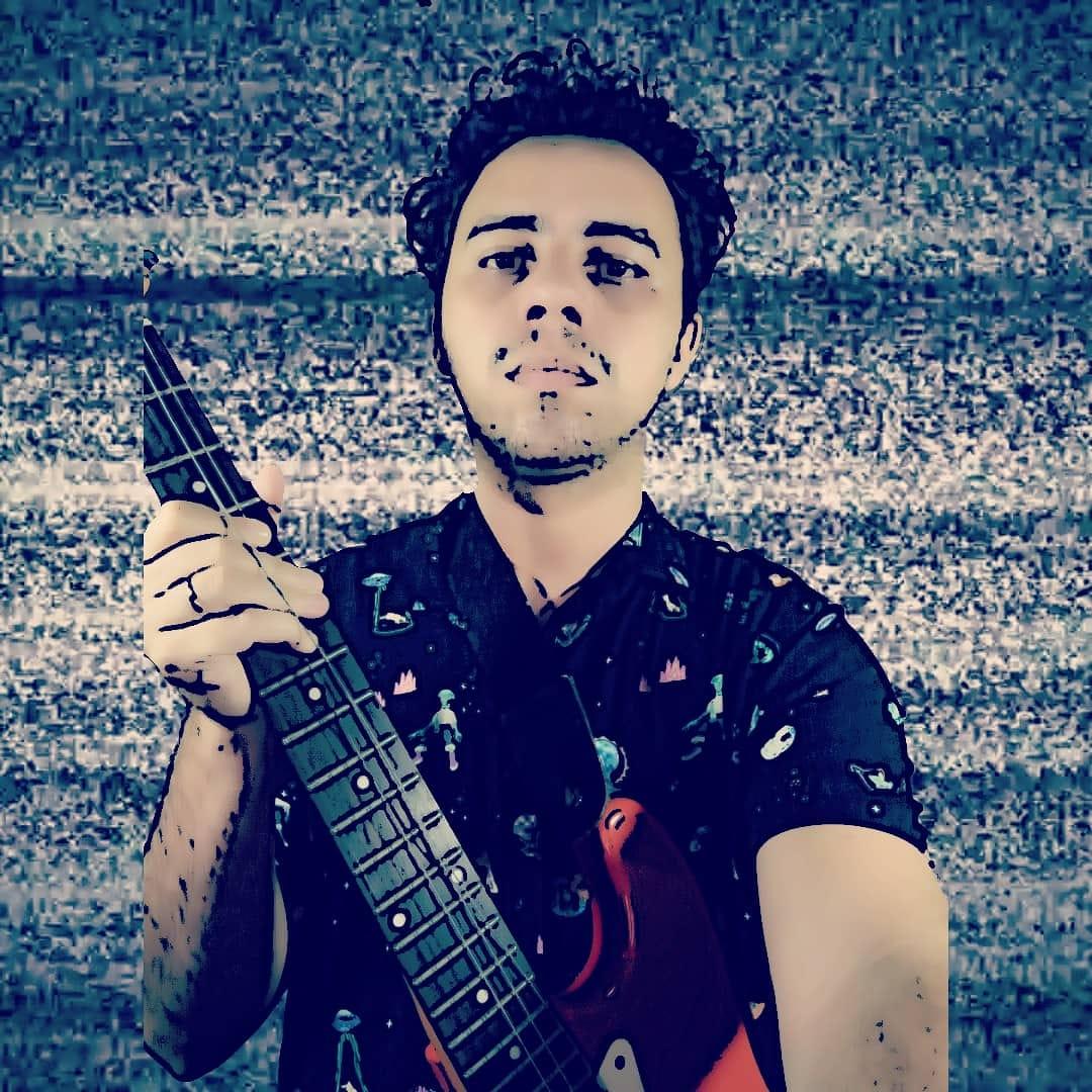 Conheça a "Revolução" sonora do músico Samyr Rathge