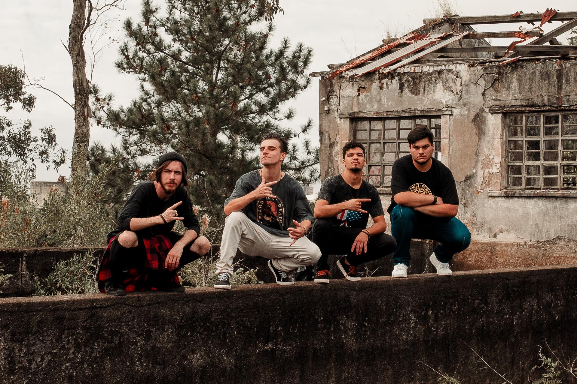 Descobertas Tribhus #11: Sete Corpos, P-115, Ivan Maverick, Inimigo do Herói e Downshifters