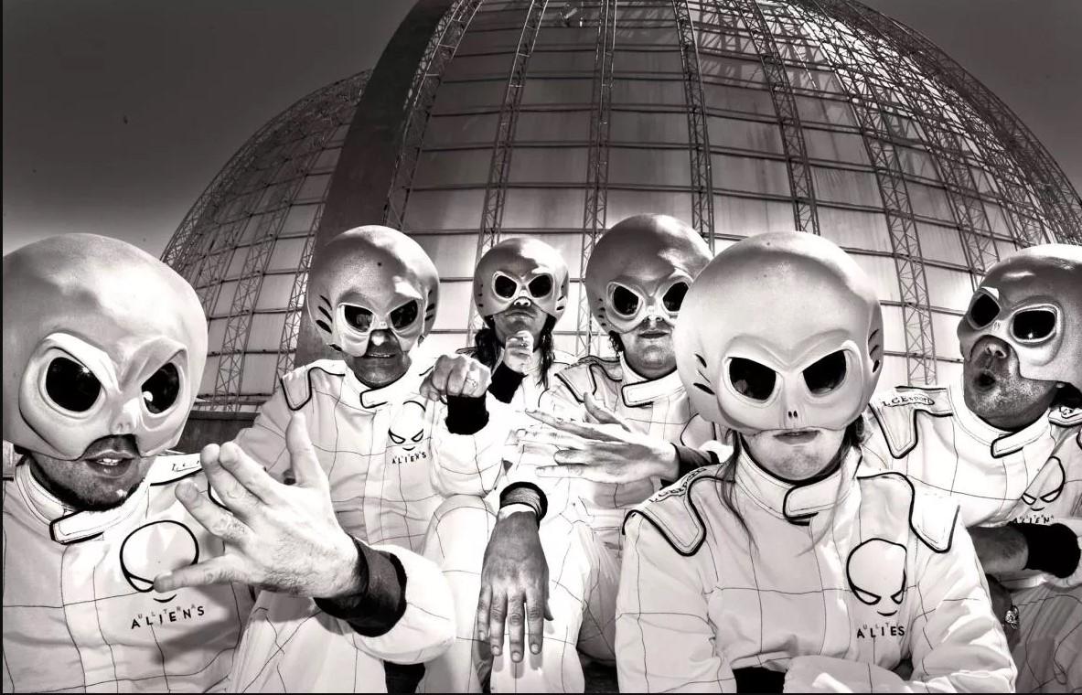 DESCOBERTAS TRIBHUS #31: Deck 21, Darkælium, Hacksaw Glory, Ultra Aliens e O Campo