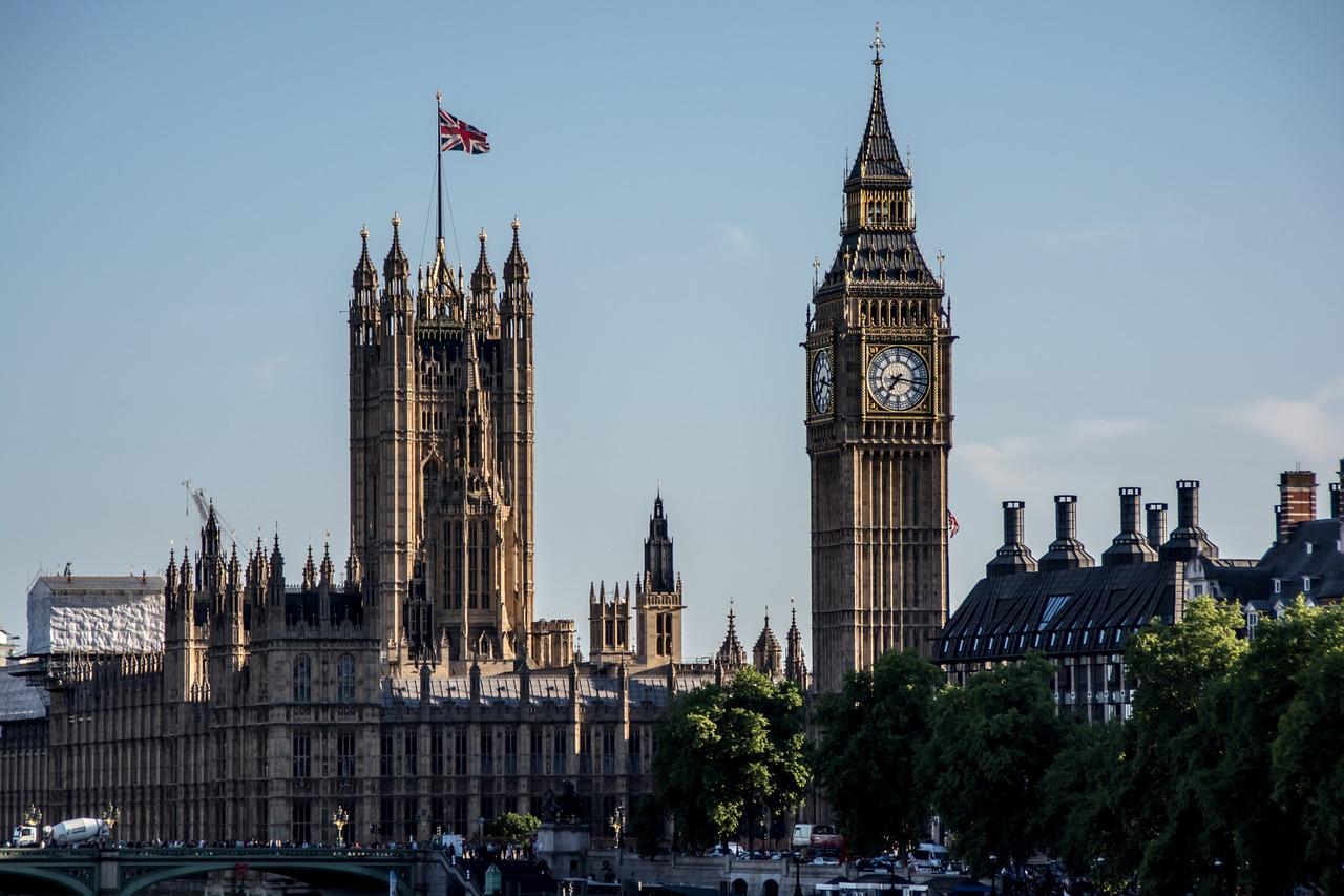 Inquérito britânico diz que modelo de streaming precisa de um “reset”