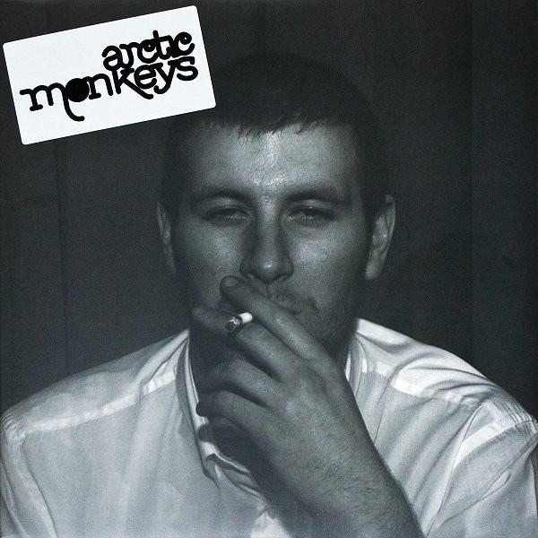 O hype da internet e o primeiro disco do Arctic Monkeys completando 15 anos